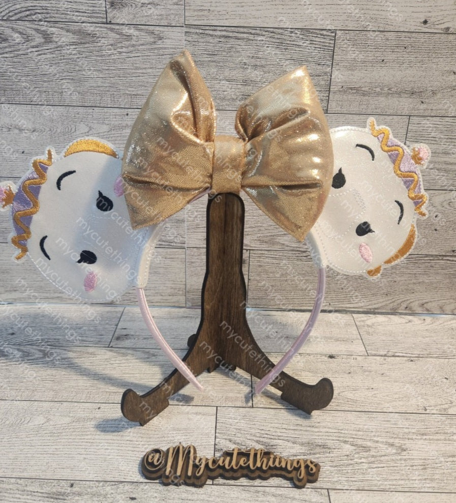 Mrs pot ears